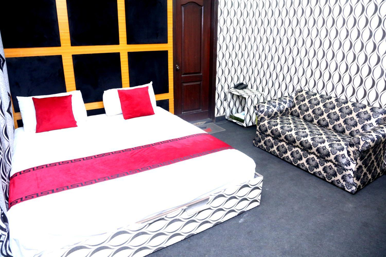 Others 3, Sapphire Inn Motel, Lahore