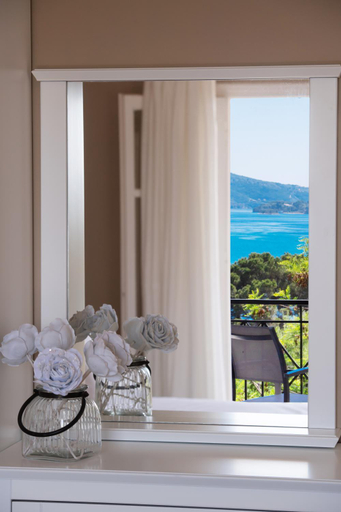 Others 3, Spiros Sea View, Ionian Islands