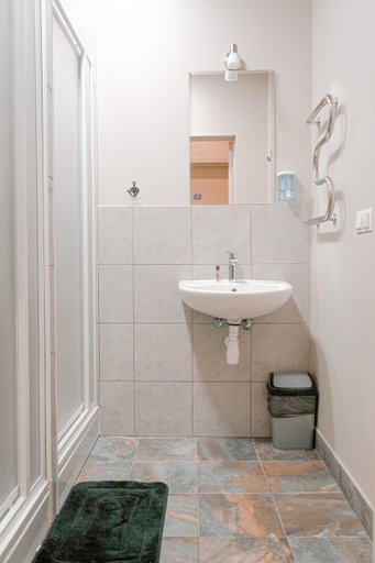 Bathroom 4, Blue Bird Boutique Hostel - Riga Old Town, Riga