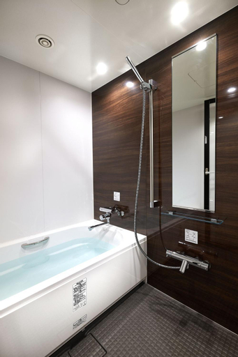 Bathroom 8