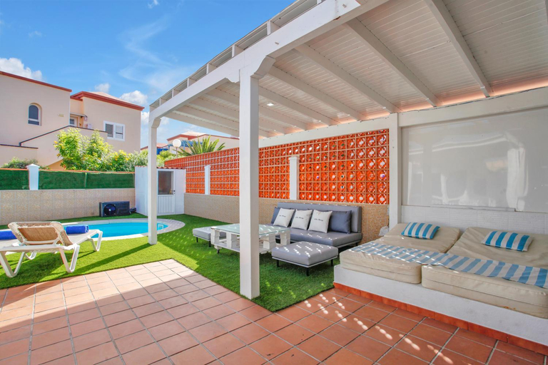 Facilities 4, Villa Maday, Las Palmas