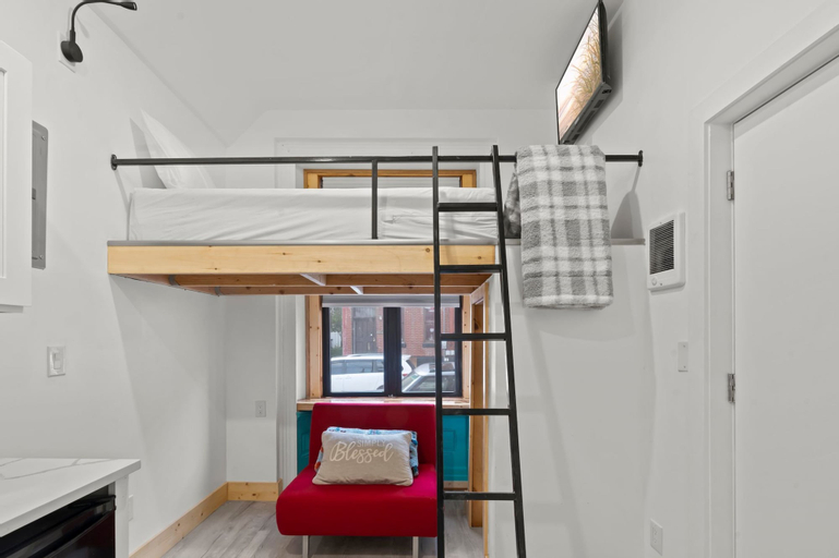 Bedroom 6