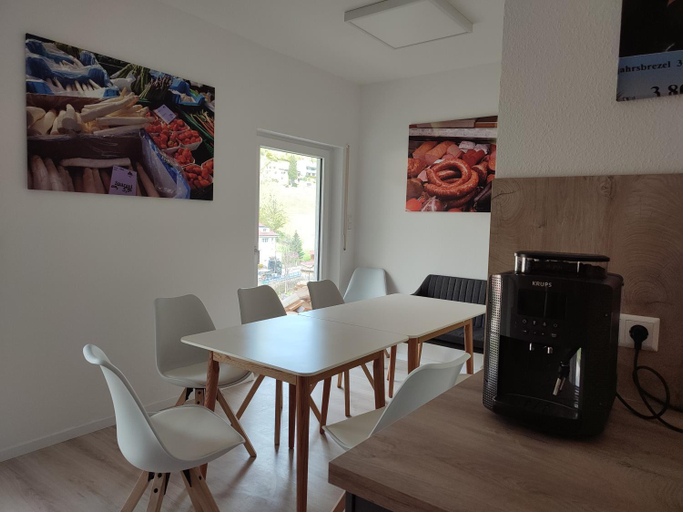 Others 5, Steepleview House, Ortenaukreis