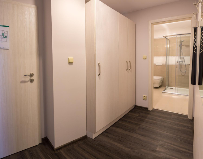 Bathroom 3, Penzion Longus, Hodonín