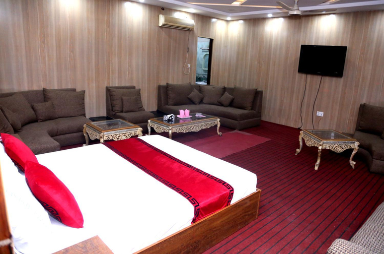 Others 2, Sapphire Inn Motel, Lahore