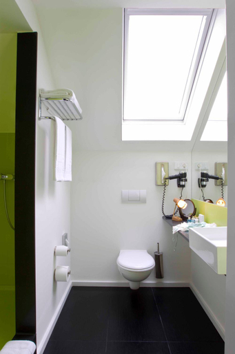 Bathroom, Hotel Gat Point Charlie, Berlin