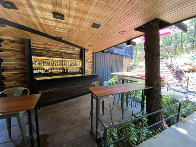 Food & Drinks 4, Hotel Oxu & Gampling Solo adultos, Valle de Bravo