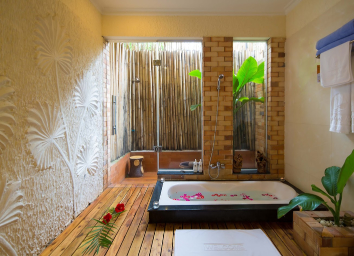Bathroom 5, Sunny Beach Resort & Spa, Phan Thiết