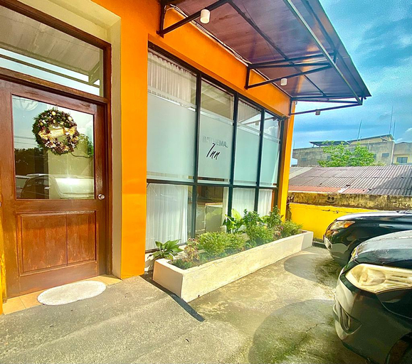 Exterior & Views 2, Batu Emas Inn Timika, Mimika