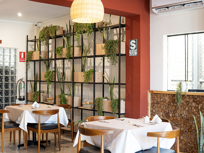 Food & Drinks 5, Rua Hoteles - Talara, Talara