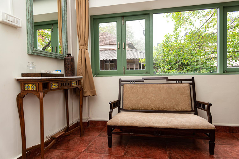 Others 5, Casa Dos Rebelos, North Goa