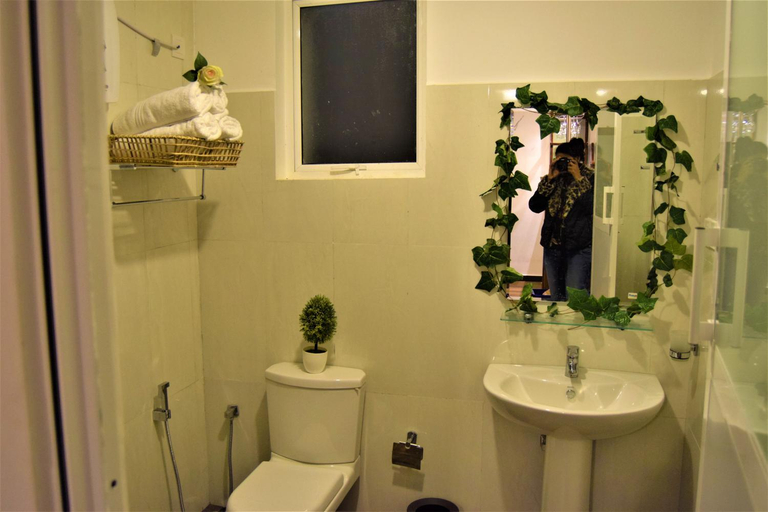 Bathroom 2, Lake Infinity Luxury Condos, Nuwara Eliya