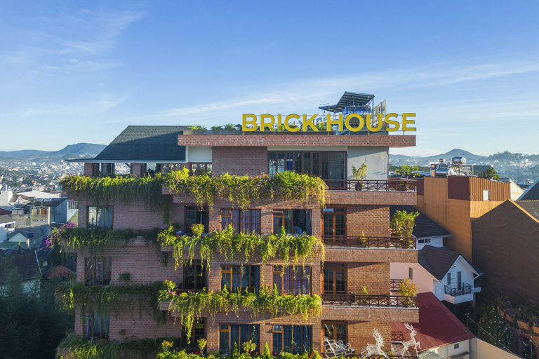 Exterior & Views 2, Brick House Dalat Hotel, Đà Lạt