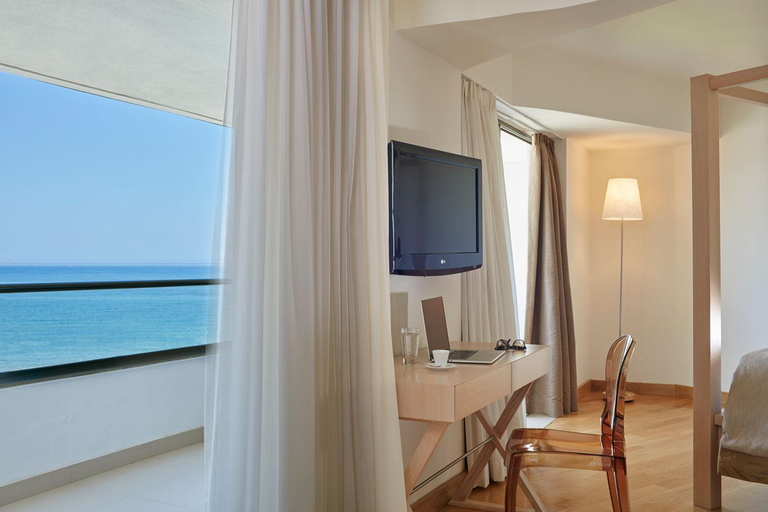 Bedroom 3, The Island Hotel - Adults Only -, Crete