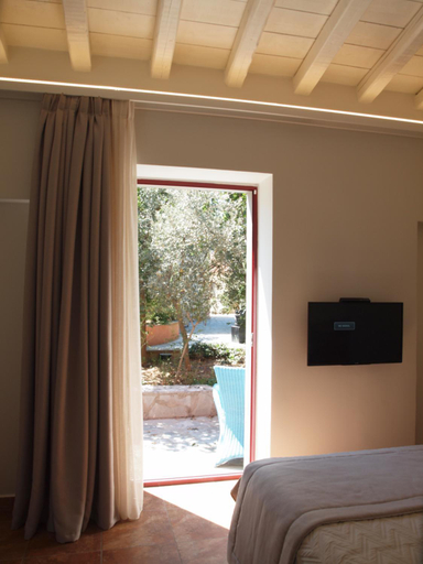 Bedroom 3, Varos Village Boutique Hotel, North Aegean