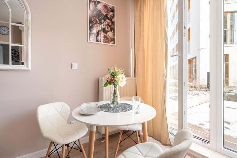 Others 5, SuperApart Aignera apt 4, Family Friendly Oasis, Warsaw