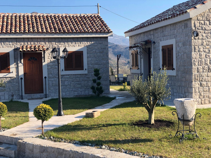 Exterior view 2, Apartments Monte Green