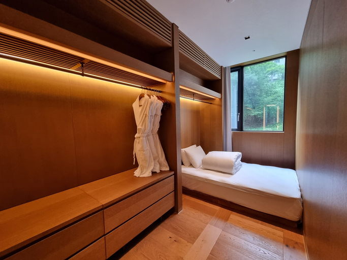 Bedroom 3, ANTO, Gangbuk
