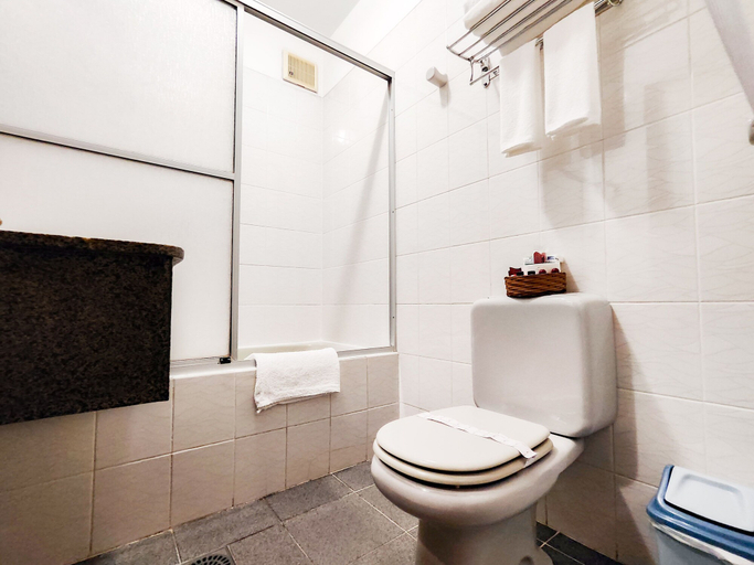 Bathroom 4, Lido Hotel, Andrés Ibáñez
