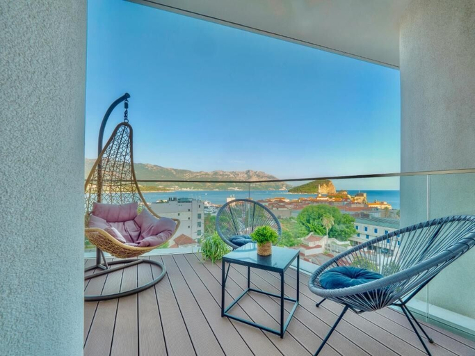Others 3, One bedroom apartment-Sea&Old Town view