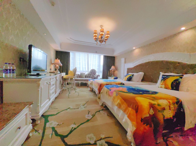 Bedroom 18