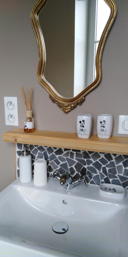 Bathroom 2, Le vieux presbytere, Haute-Saône