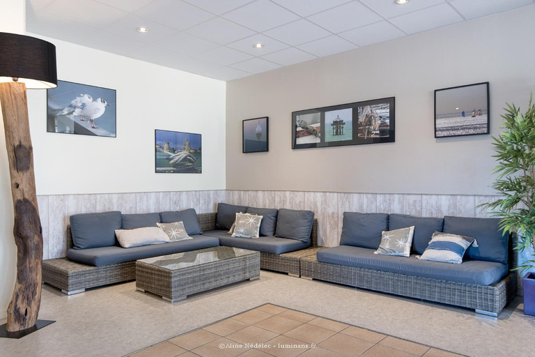 Public Area 2, Residence New Rochelle, Charente-Maritime