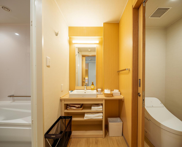 Bathroom 2, Kurashiki Ivy Square, Kurashiki