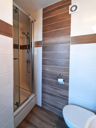 Bathroom 3, RB Rooms&Apartments, Bydgoszcz City