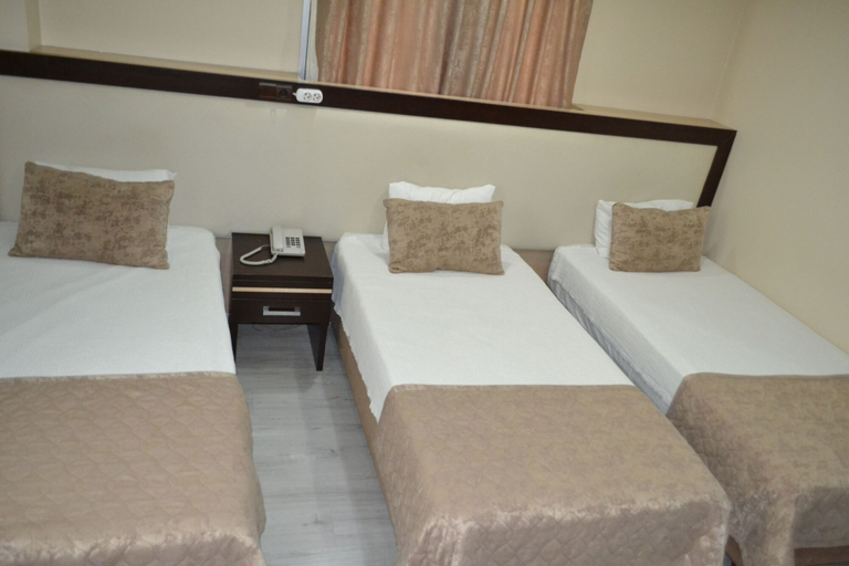 Bedroom 3, Adana Kucuksaat Hotel, Yüreğir