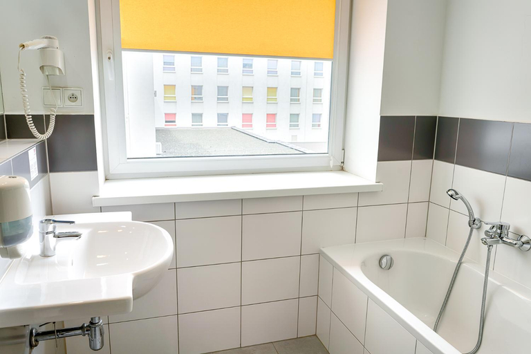 Bathroom 4, Focus Hotel Katowice Chorzow, Siemianowice Śląskie