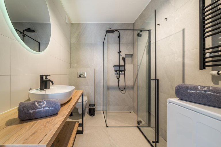 Bathroom 2, Apartamenty Gdansk EU- Apartamenty Jelitkowska 11, 200m od morza, Gdańsk City