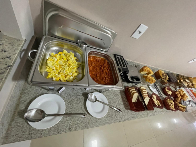 Food & Drinks 5, TS HOTEL, Porteirinha