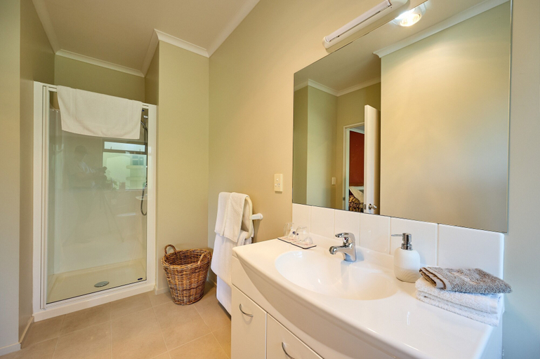 Bathroom 4, Awatea Country B&B, Kaikoura