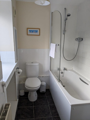 Bathroom 3, Bennachie Lodge Hotel, Aberdeenshire