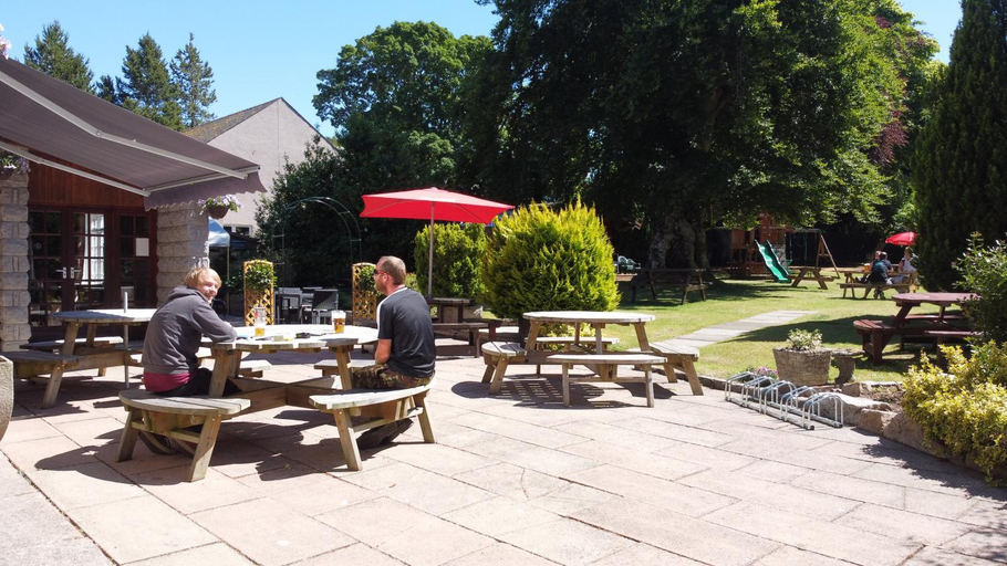 Food & Drinks 4, Bennachie Lodge Hotel, Aberdeenshire