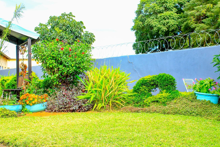 Others 5, Motseleng Guest House, Palapye