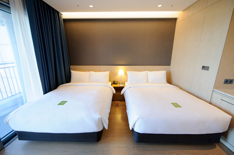 Bedroom 3, St. John's Hotel, Gangneung