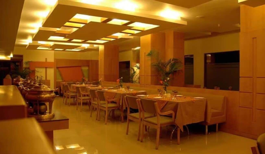 Food & Drinks 4, Hotel Apna Palace, Indore