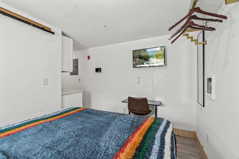 Bedroom 11