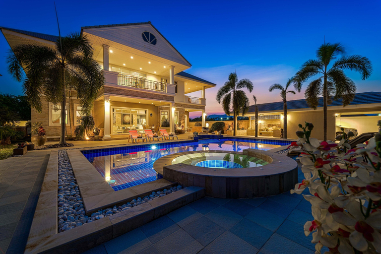 Front of property - evening/night 4, Luxurious 5-Bed Private Pool Villa - PV6, Hua Hin