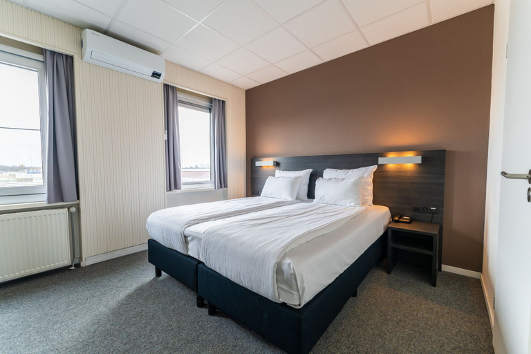 Bedroom 4, Antwerp Harbour Hotel, Antwerpen