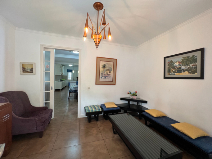 Others 4, Villa Nuansa P-08 Dago 4 BR With Private Pool, Bandung