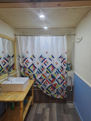 Bathroom 2, Isla Yu Patagonia 2, Última Esperanza