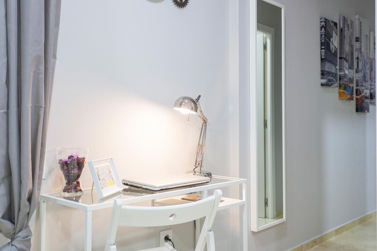 Others 4, Charming Apt. Historic District - Sol, Madrid