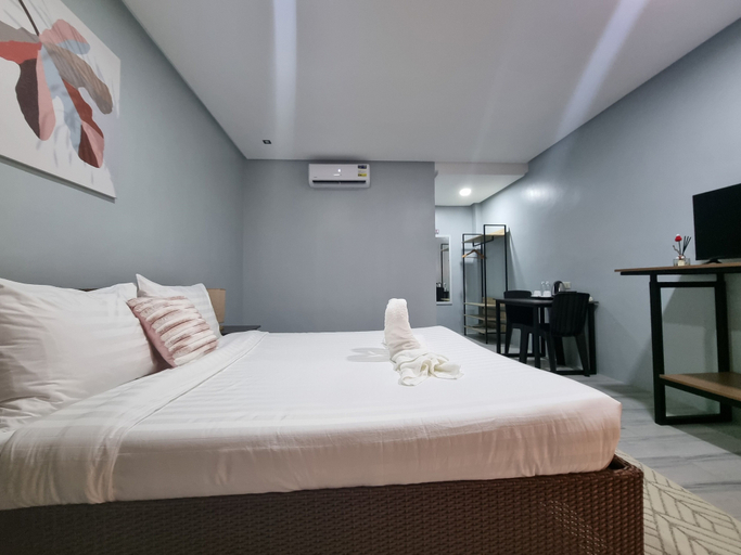 Bedroom 3, 34k Hotel and Resort powered by Cocotel, Bautista