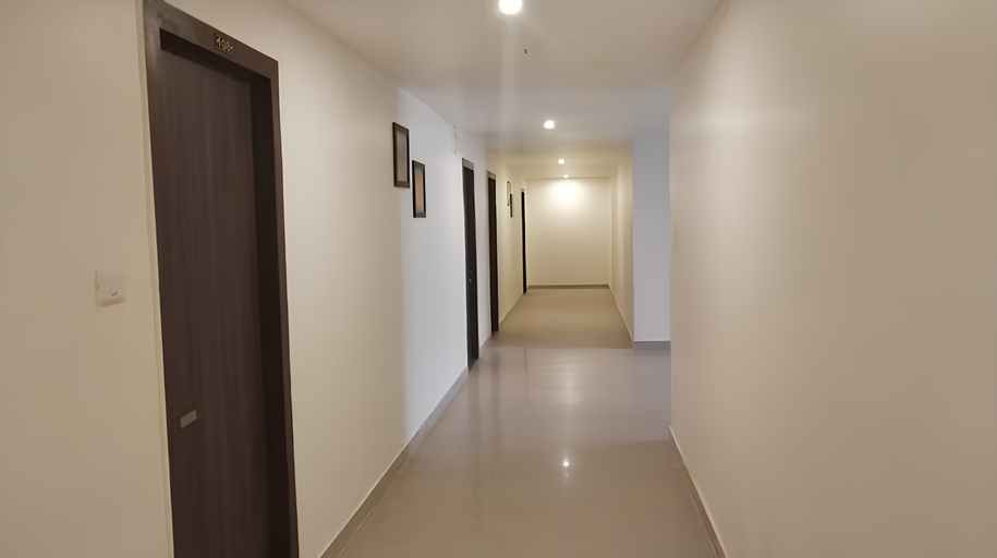 Public Area 2, Club 7, Bareilly