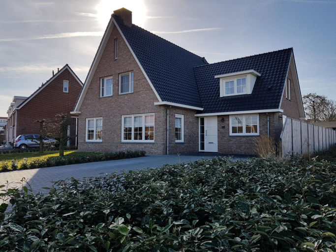 Others 4, Luxe Kamer aan Zee, Veere