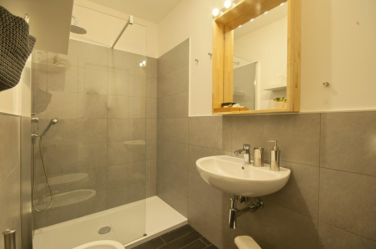 Bathroom 3, Relais Quattro Fontane, Rome