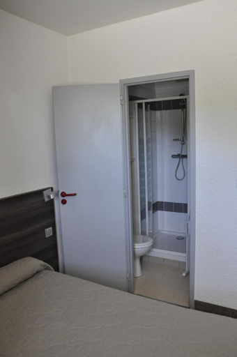 Bedroom 2, Henri 4, Côtes-d'Armor